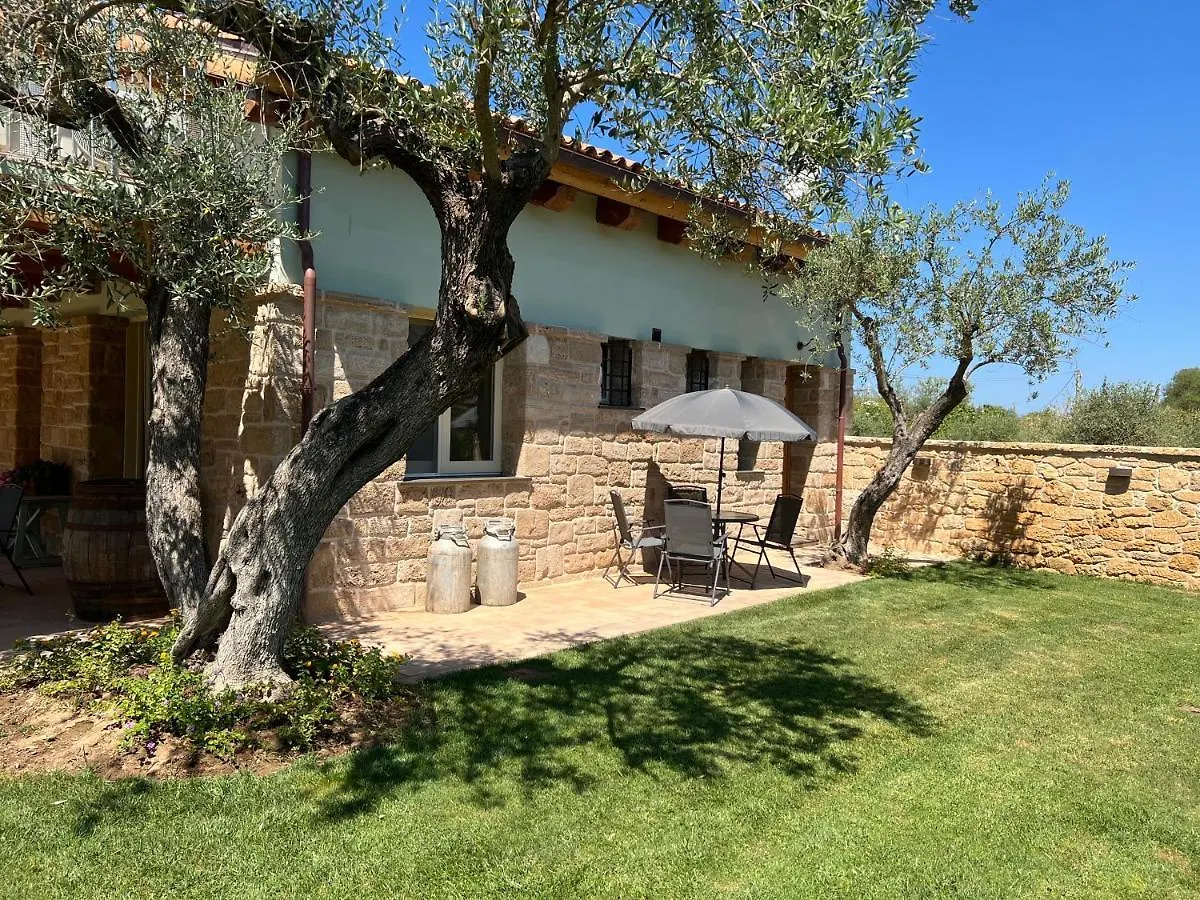 Bed and Breakfast Casal Lluent Alghero Bed & Breakfast