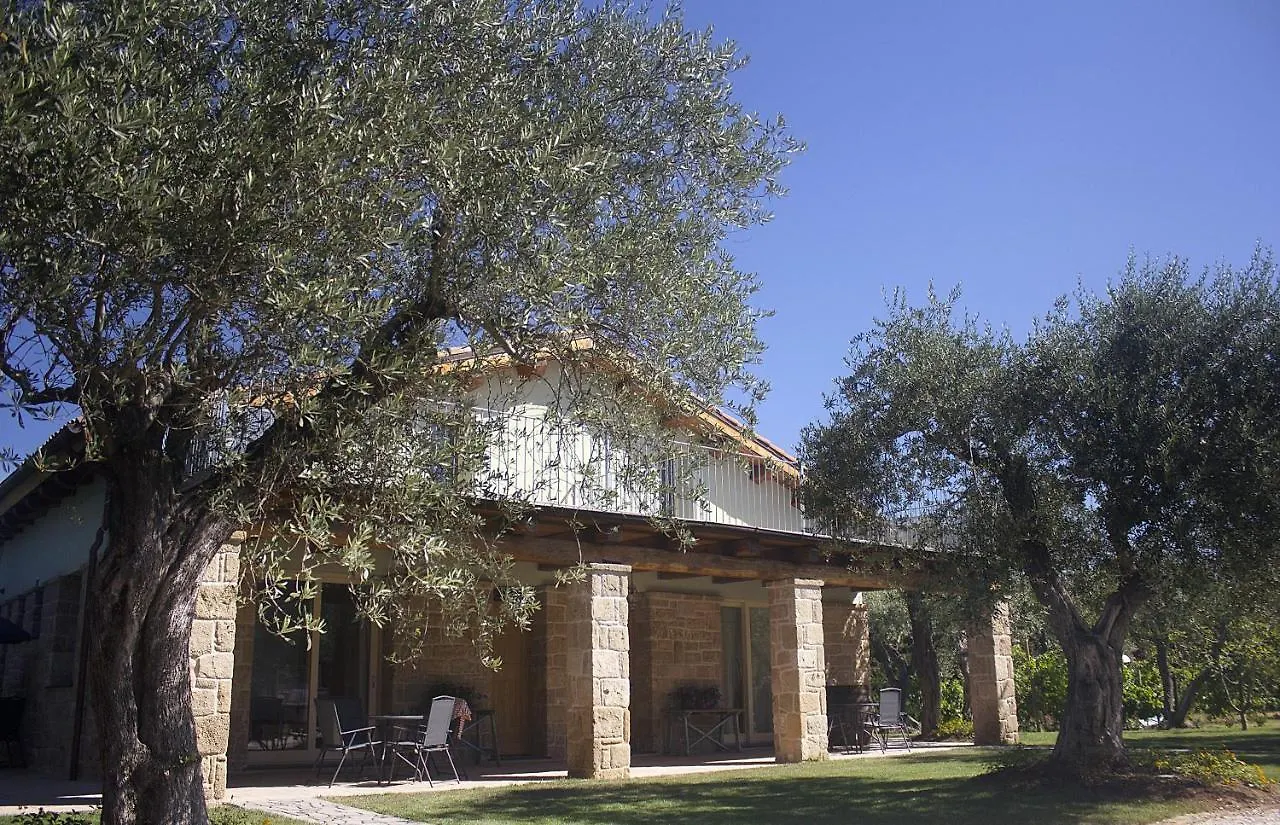 Bed and Breakfast Casal Lluent Alguer